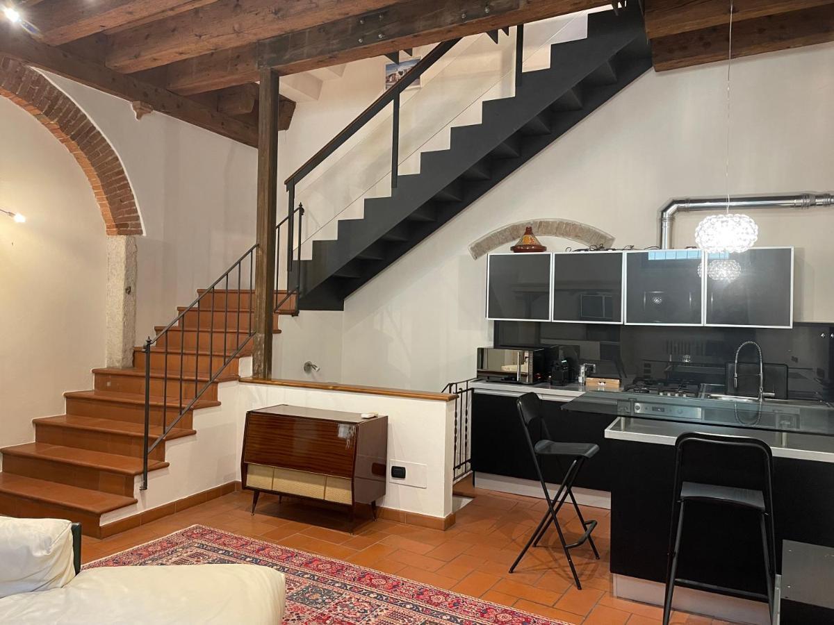 Loft Ponte Pietra Villa เวโรนา ภายนอก รูปภาพ