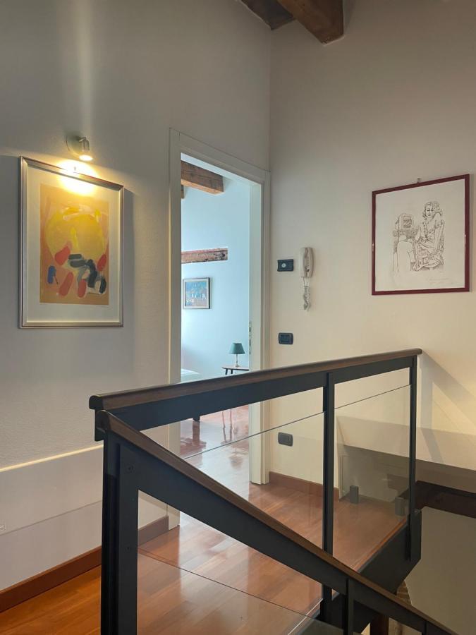 Loft Ponte Pietra Villa เวโรนา ภายนอก รูปภาพ