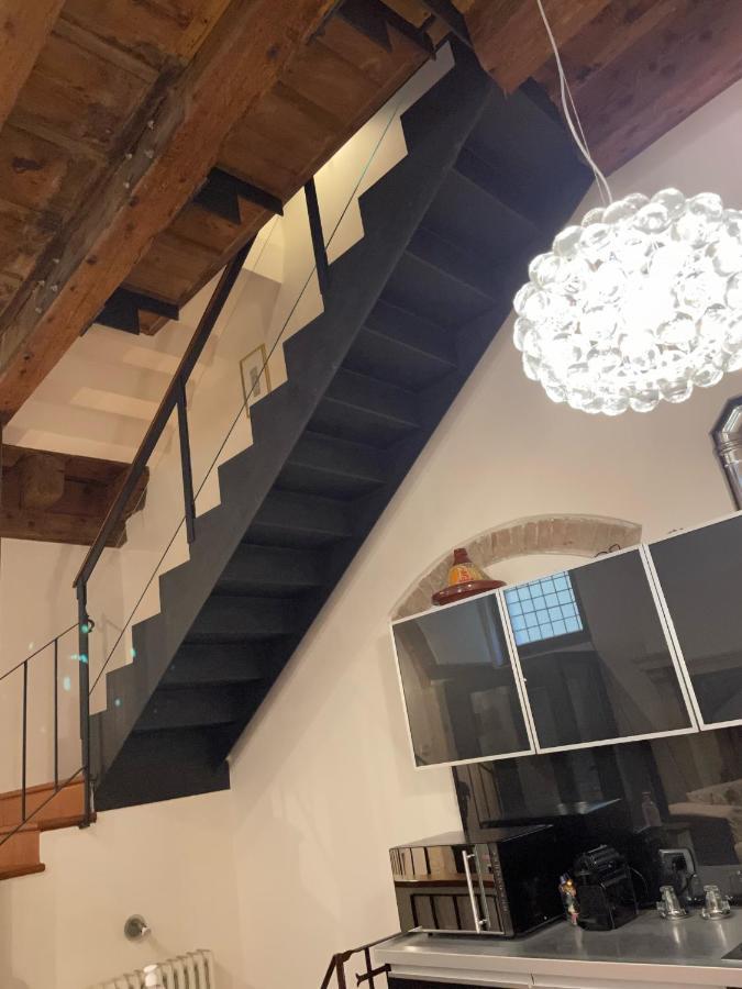 Loft Ponte Pietra Villa เวโรนา ภายนอก รูปภาพ